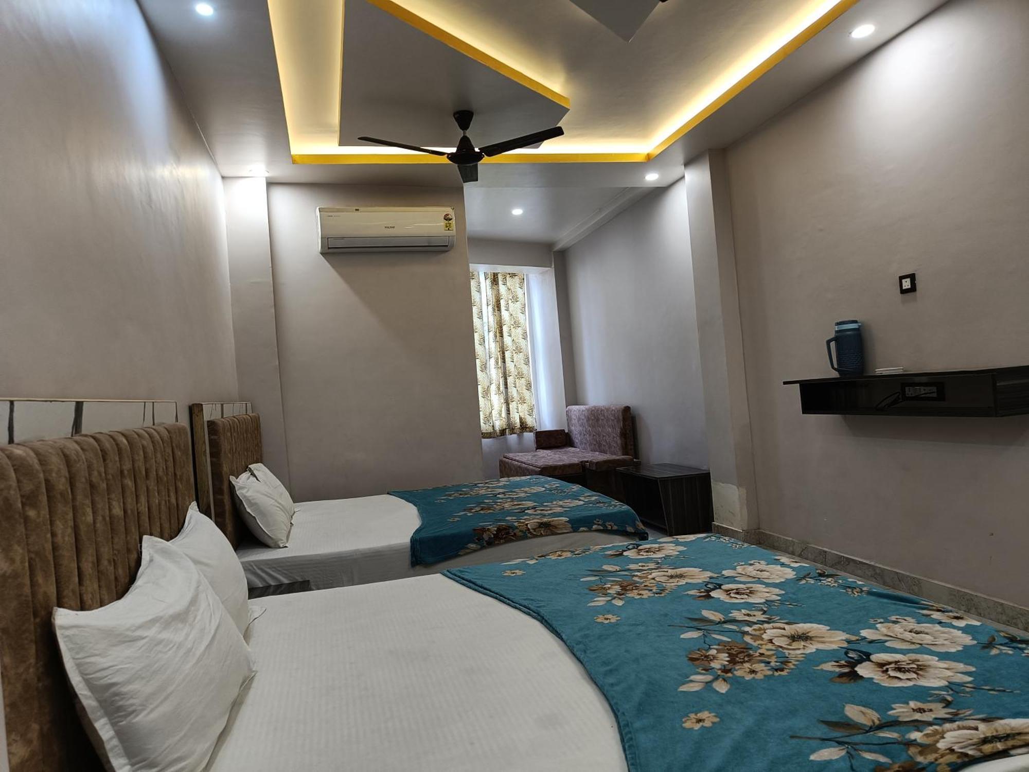 Pragya International 2* Varanasi